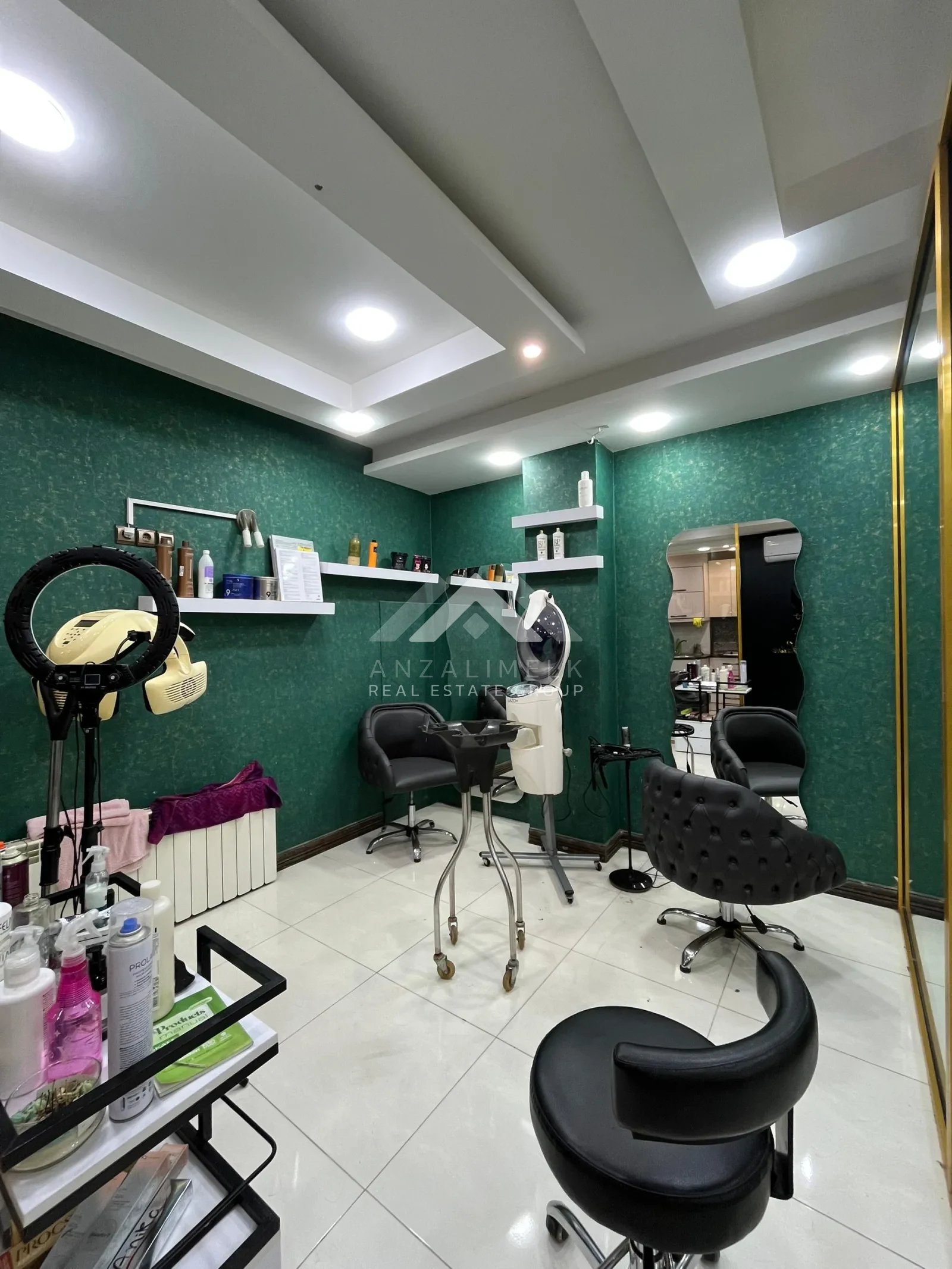 سوئیت تجاری